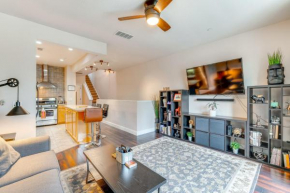 Work, Relax and Explore Bright Sacramento Townhome